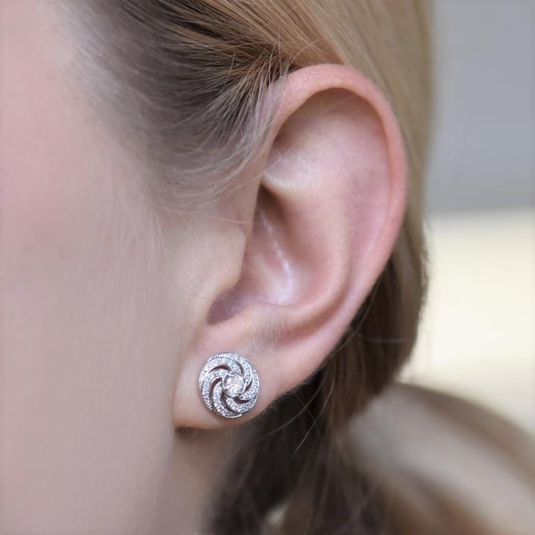 Třpytivé diamantové zlaté náušnice Anoria 104540