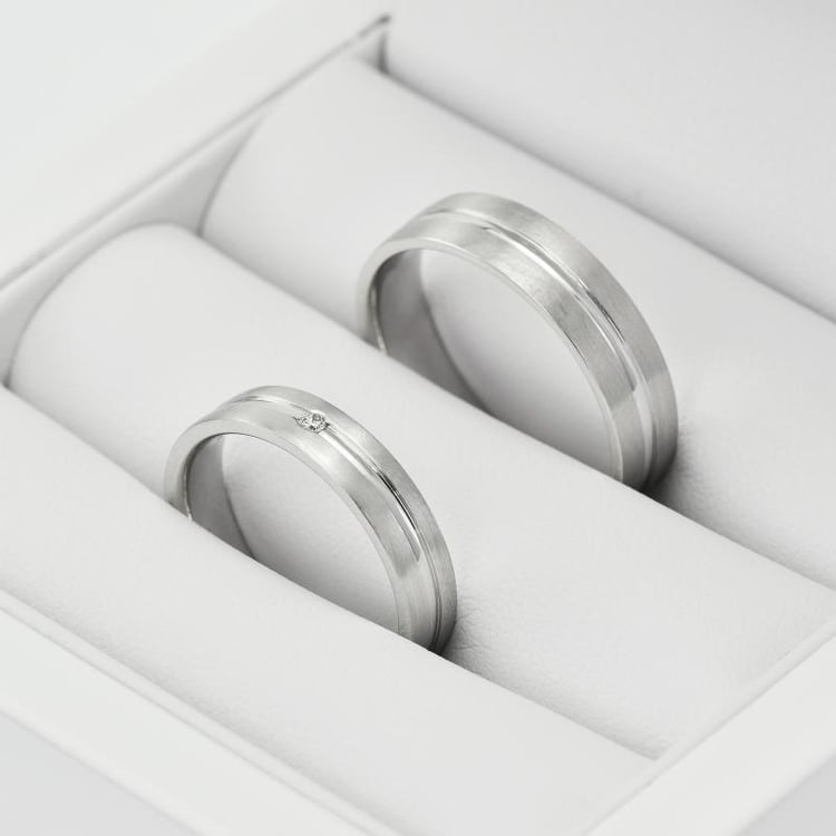 Prsteny s diamantem 30095