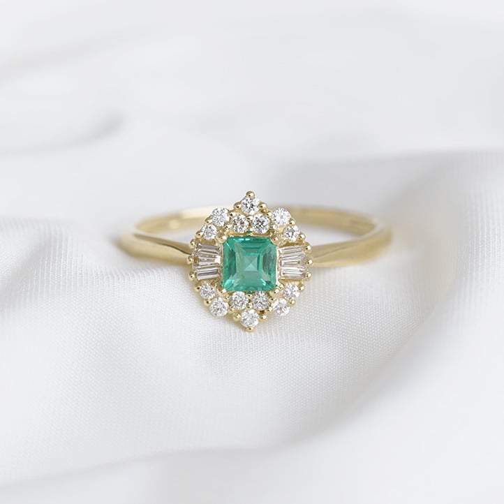 Prsten se smaragdem 93451