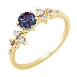 Zásnubní prsten s lab-grown alexandritem a lab-grown diamanty Olha