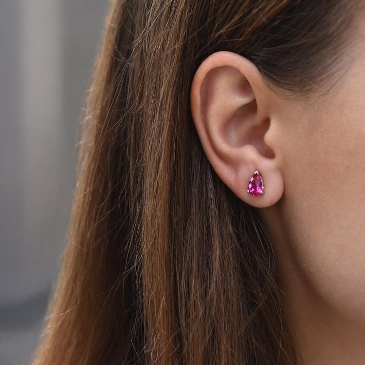 Rubínové náušnice 14651