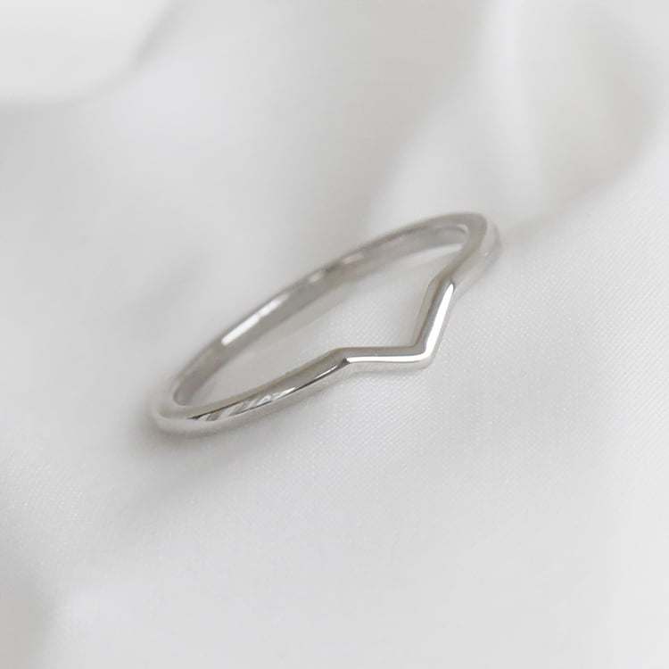 Minimalistický prsten 91315