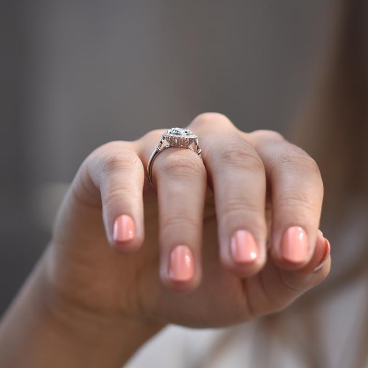 Prsten s moissanitem 47847