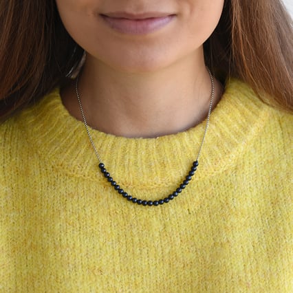 Stříbrný náhrdelník s černými perlami Tanya