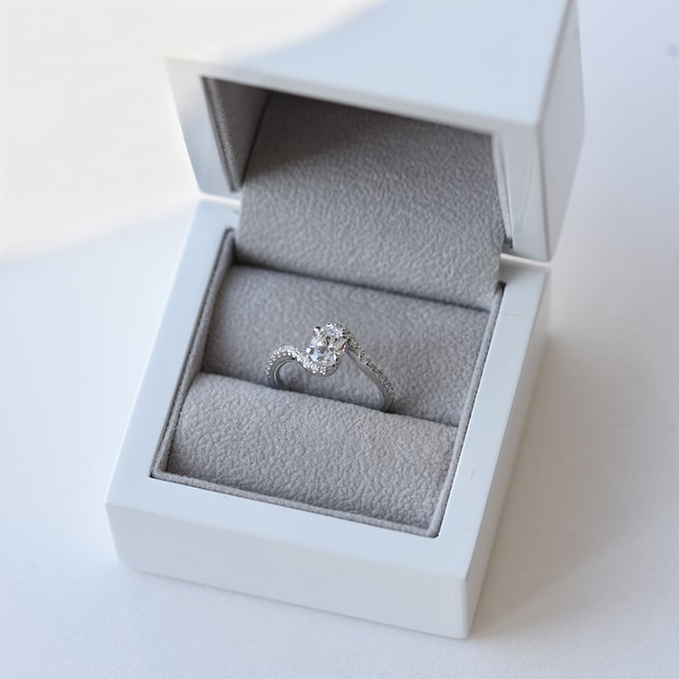 Elegantní zlatý prsten 66227