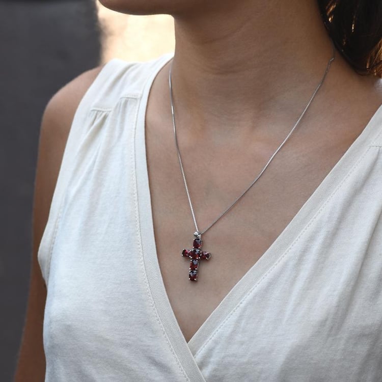 Křížek s granáty 15008