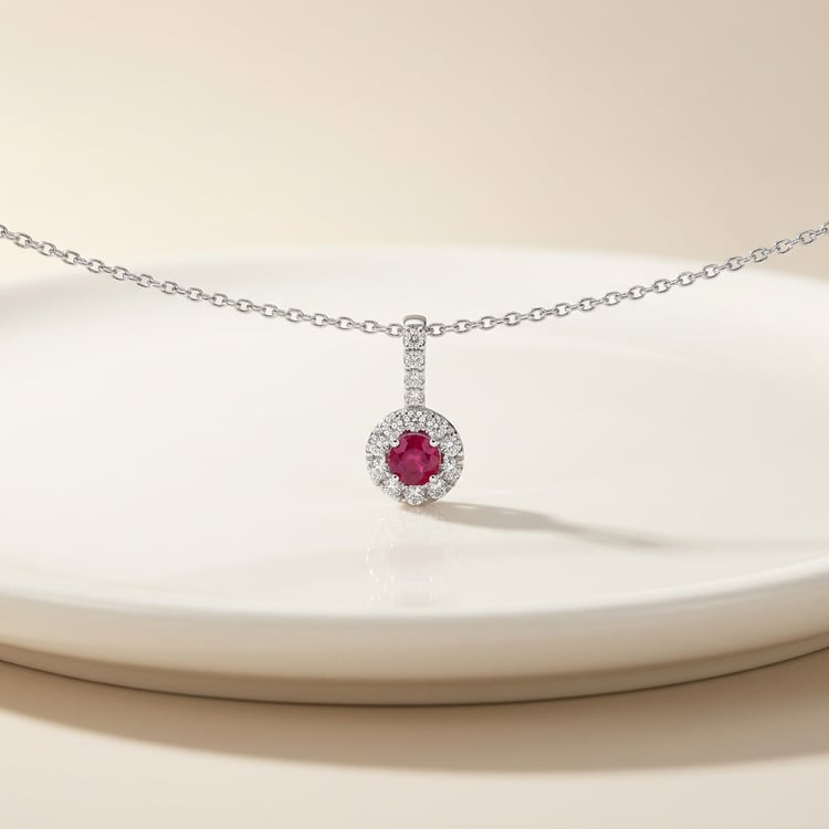 Elegantní přívěsek s rubínem a lab-grown diamanty Harvey 169184