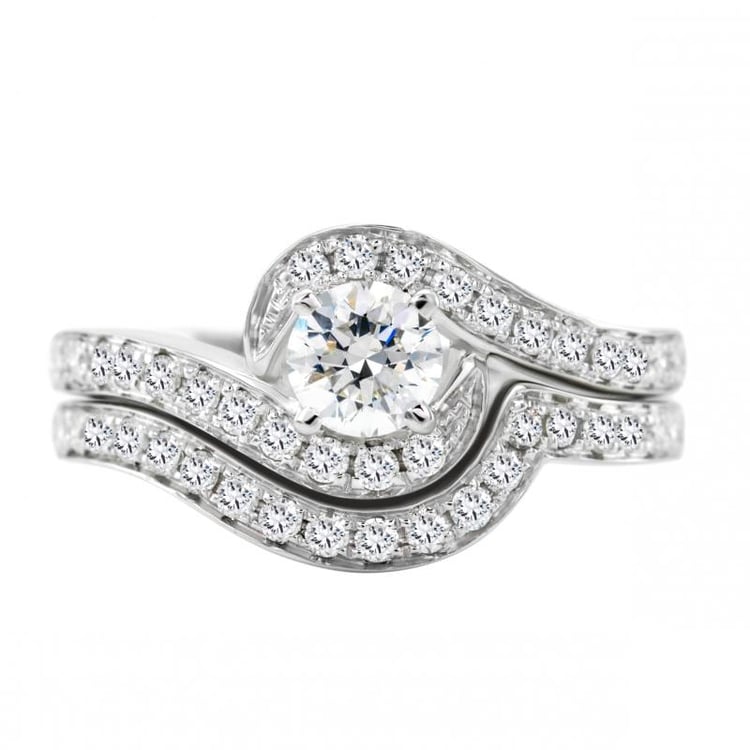 Elegantní svatební set posetý diamanty Dyani