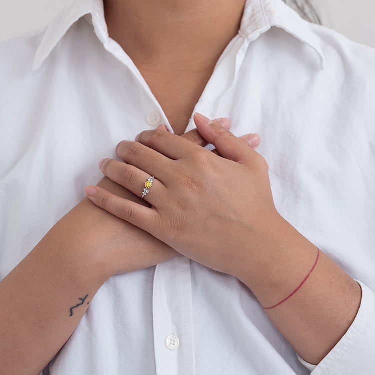 Zásnubní prsten s 0.44ct IGI certifikovaným žlutým lab-grown diamantem Olha 127929