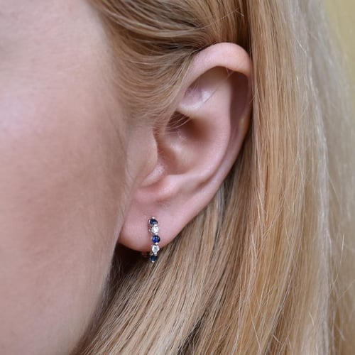 Kruhové náušnice s modrými safíry a diamanty Chay