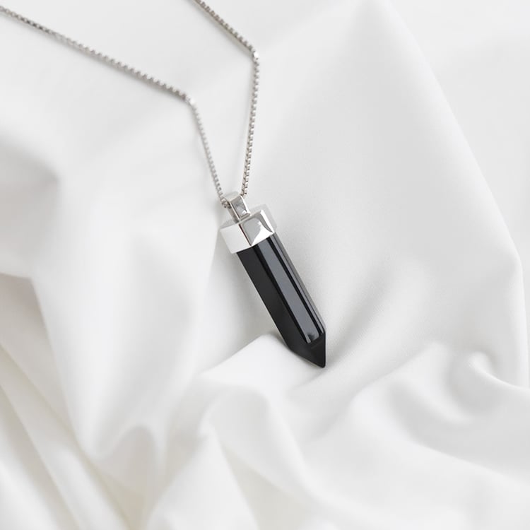 Náhrdelník s černým onyxem 90478