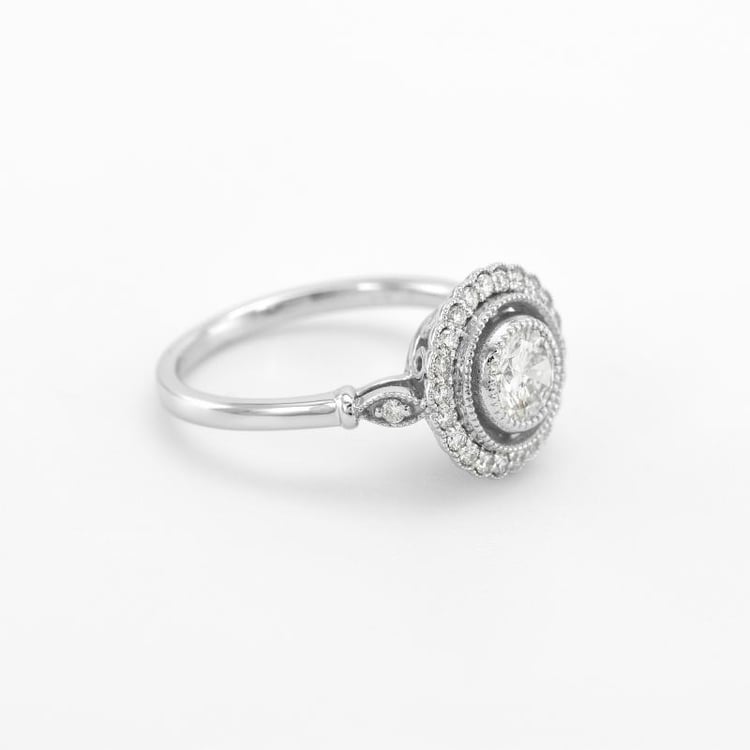 Zásnubní prsten s moissanitem 47843