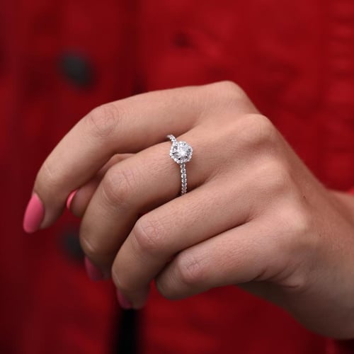 Zásnubní halo prsten s diamanty Primrose