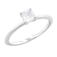 Zásnubní prsten s cushion diamantem Macey