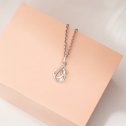 Elegantní přívěsek ze zlata s diamantem Danyil