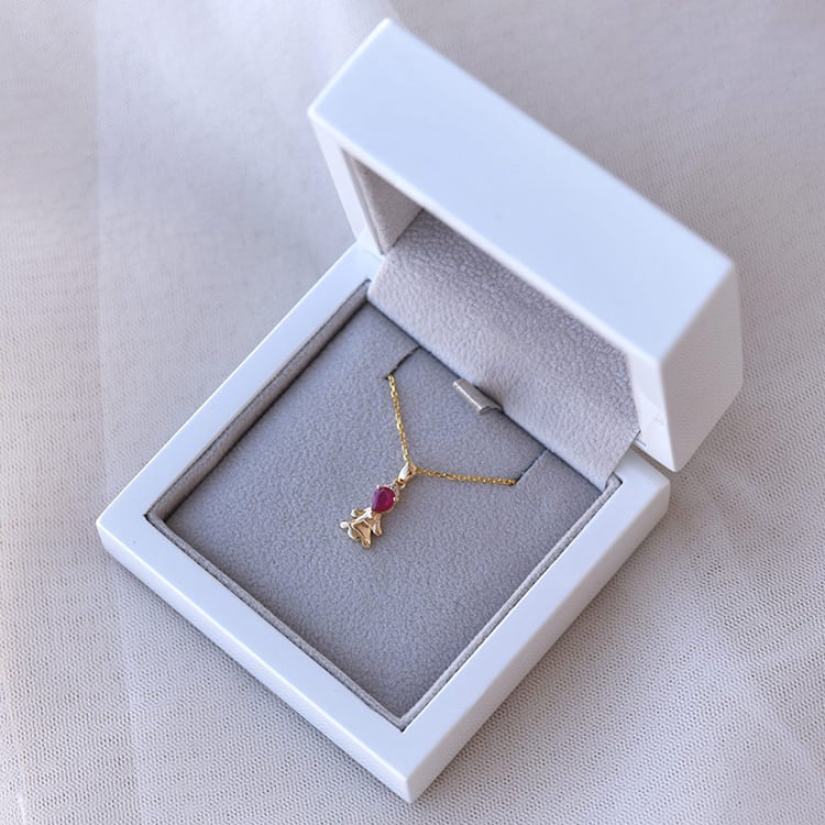 Rubínový náhrdelník ve znamení Panny s diamanty 67241