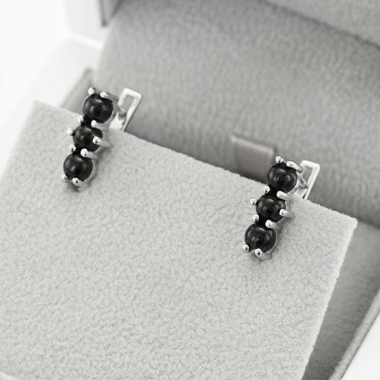 Náušnice s černými onyxy 49298