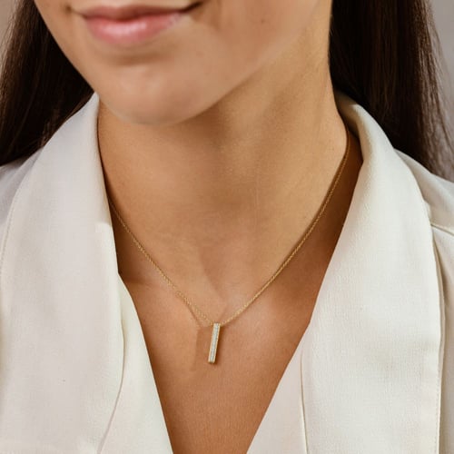 Zlatý přívěsek s lab-grown diamanty Ola