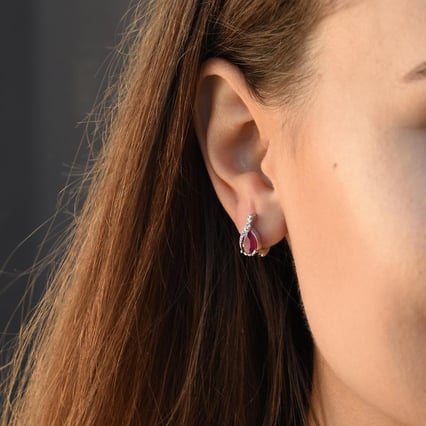 Stříbrné náušnice s rhodolity a zirkony Rina