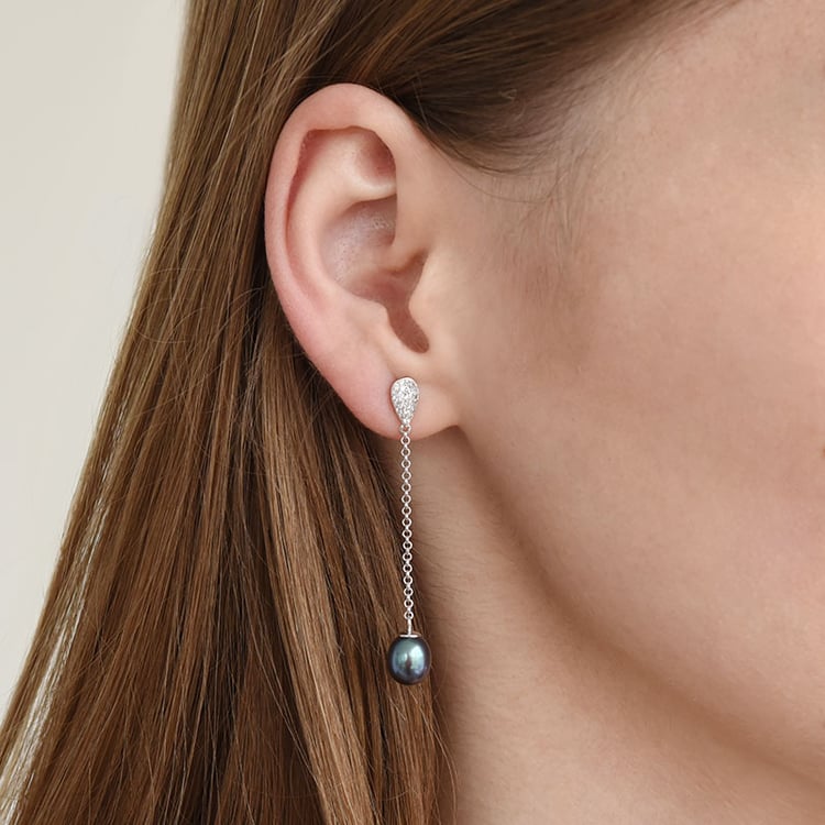 Visací náušnice ze stříbra s černými perlami 87937