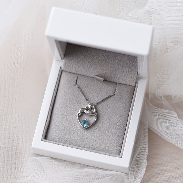 Přívěsek matka a dítě se švýcarským topazem a diamantem Ella 146328