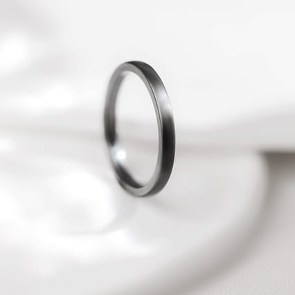 Tantalový prsten Rille