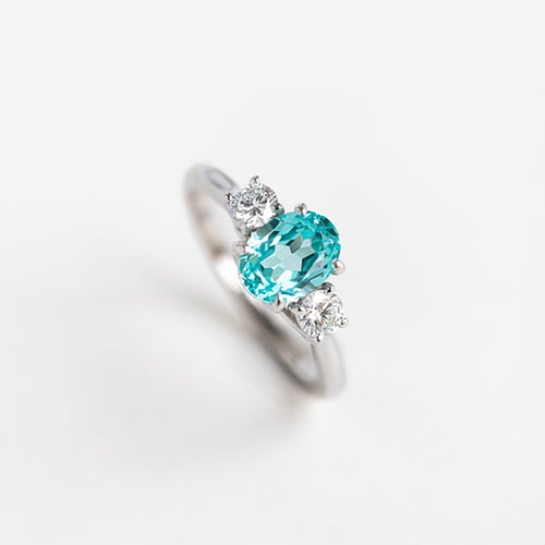 Zlatý prsten s lab-grown paraiba turmalínem a diamanty Brink