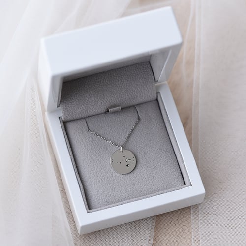 Platinový přívěsek se souhvězdím a diamantem Nyala