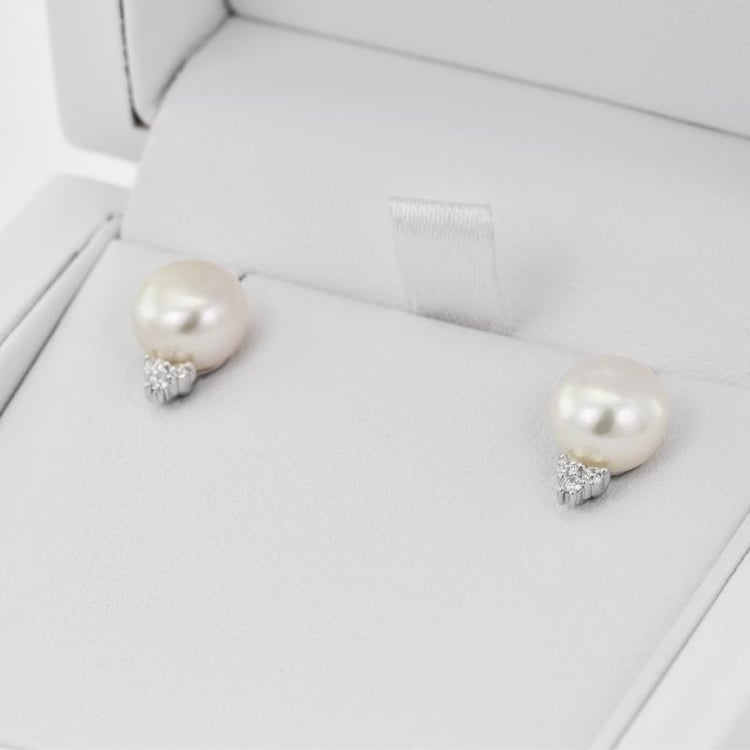 Náušnice s perlou 7023