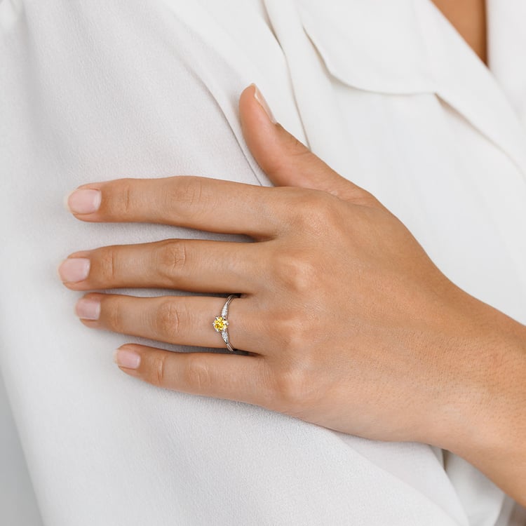 Zásnubní prsten ze zlata s 0.36ct IGI certifikovaným lab-grown diamantem Mileva 158299