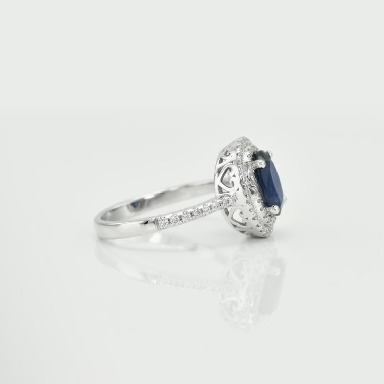 Zlatý prsten se safírem a diamanty 15479