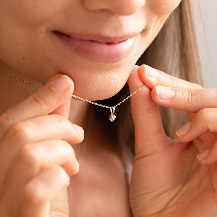 Stříbrný přívěsek s lab-grown diamanty Jenoulita 144190