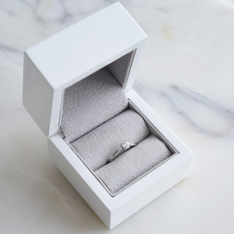 Diamantový prsten z bílého zlata 86269