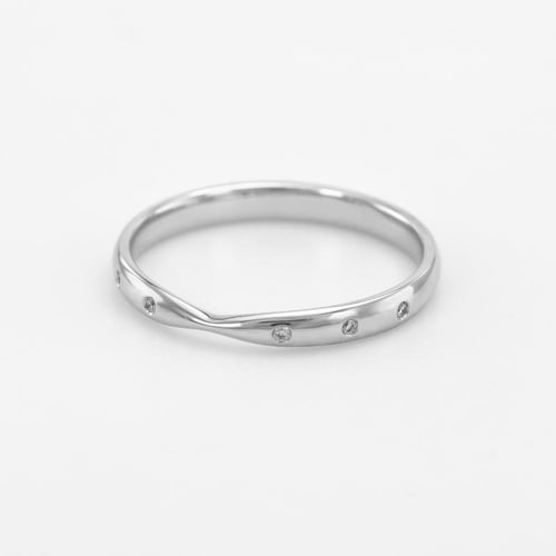 Minimalistický eternity prsten s lab-grown diamanty Toskani
