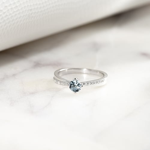 Prsten s akvamarínem a lab-grown diamanty Sewyn
