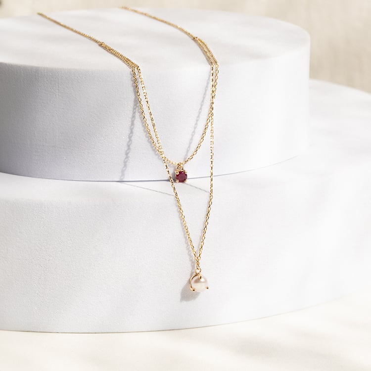 Zlatý náhrdelník s perlou a rubínem Auburn 142722