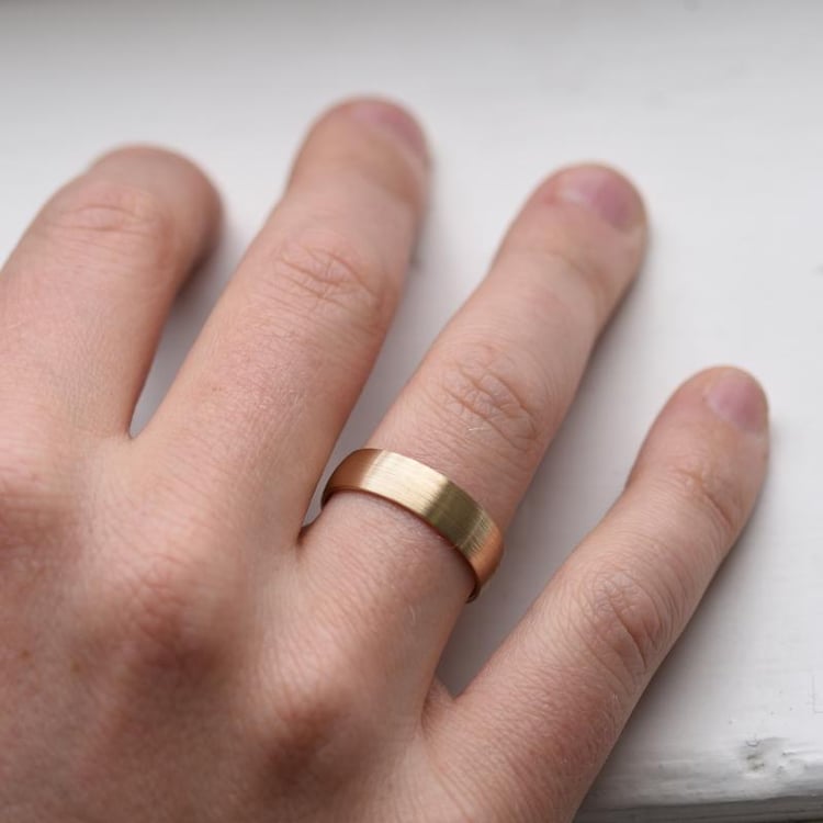 Pánský komfortní snubní prsten 61604