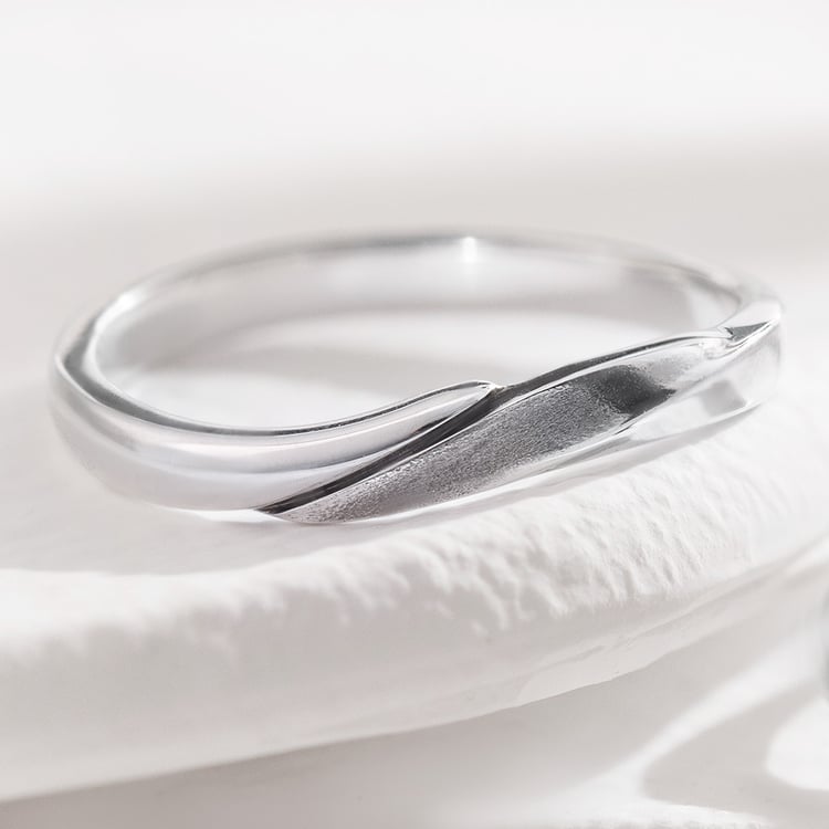 Snubní prsteny ze zlata s diamanty Abella 157192