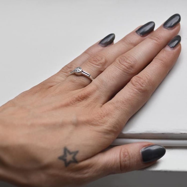 Prsten s diamantem 29654