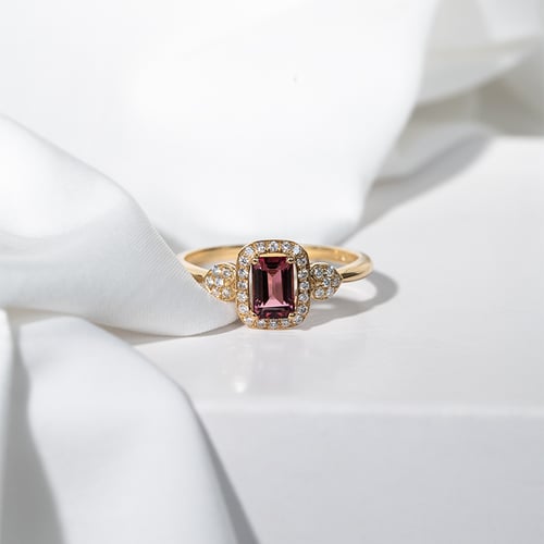 Zlatý prsten s emerald turmalínem a diamanty Marin