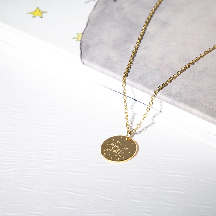 Přívěsek Malý princ s liškou a gravírem ze zlata 124721