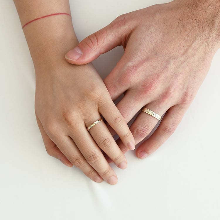 Dámský snubní prsten s ruční rytinou slunce Villa 146013