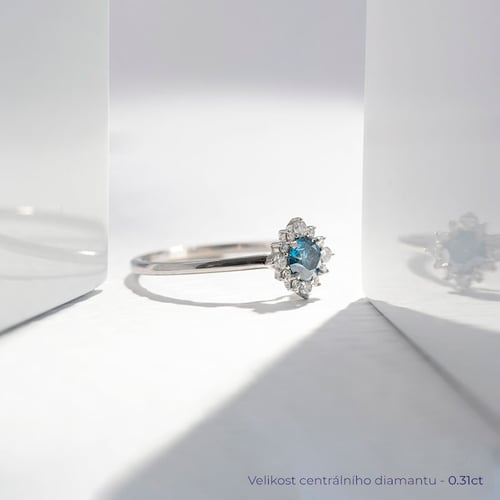 Zásnubní prsten s certifikovaným fancy blue lab-grown diamantem Febe