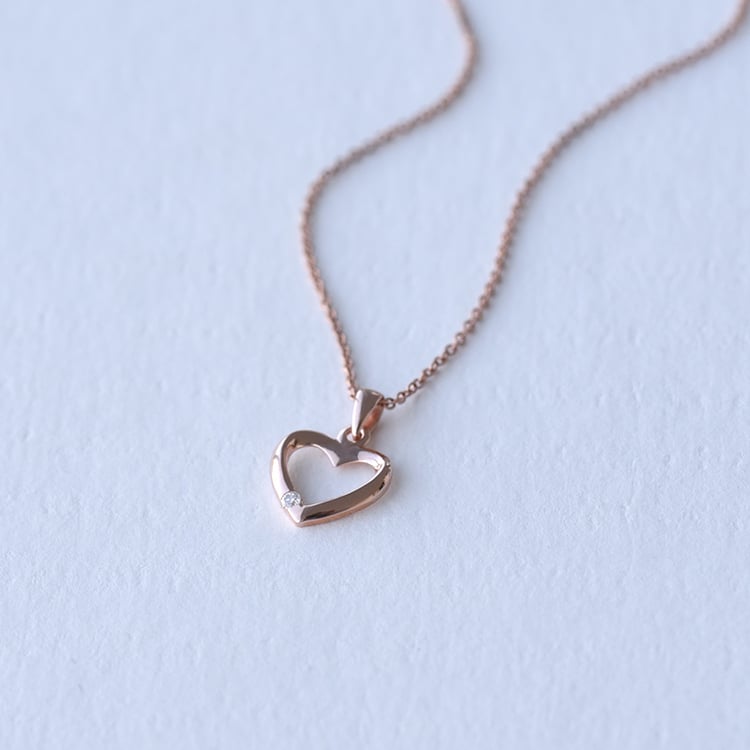 Přívěsek se srdíčkem a diamantem 74376