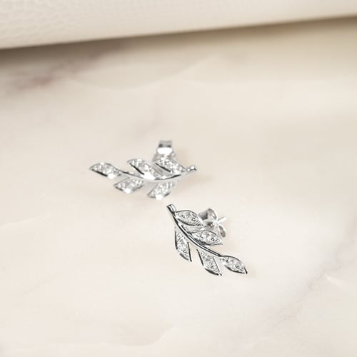 Stříbrné náušnice ve tvaru lístků s lab-grown diamanty Jooa