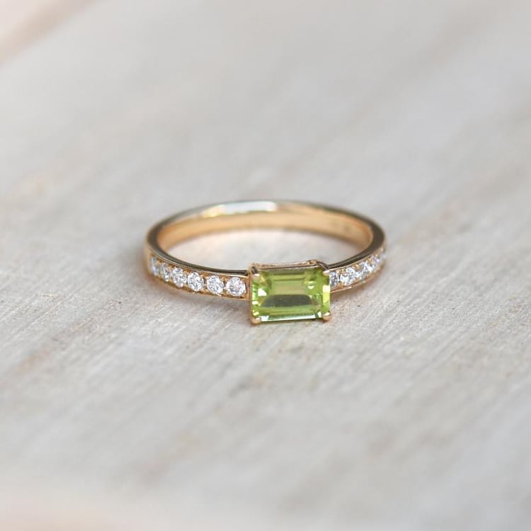 Dámský zlatý prsten 41762