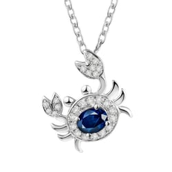 Přívěsek ve znamení Raka se safírem a diamanty Cangrejo