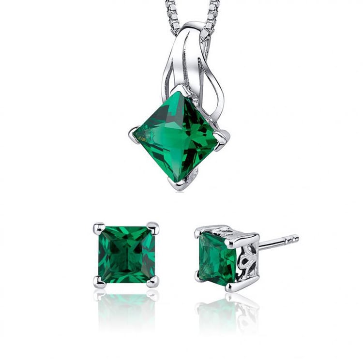 Kolekce stříbrných šperků se smaragdy