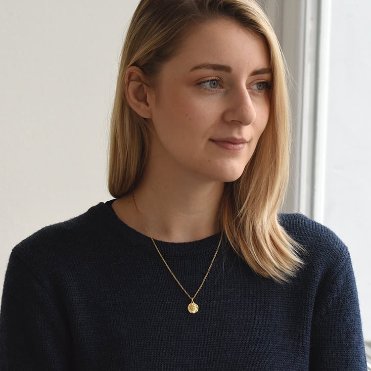 Zirkon ve stříbrném přívěsku 72673