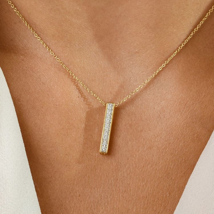 Zlatý přívěsek s lab-grown diamanty Ola 161485